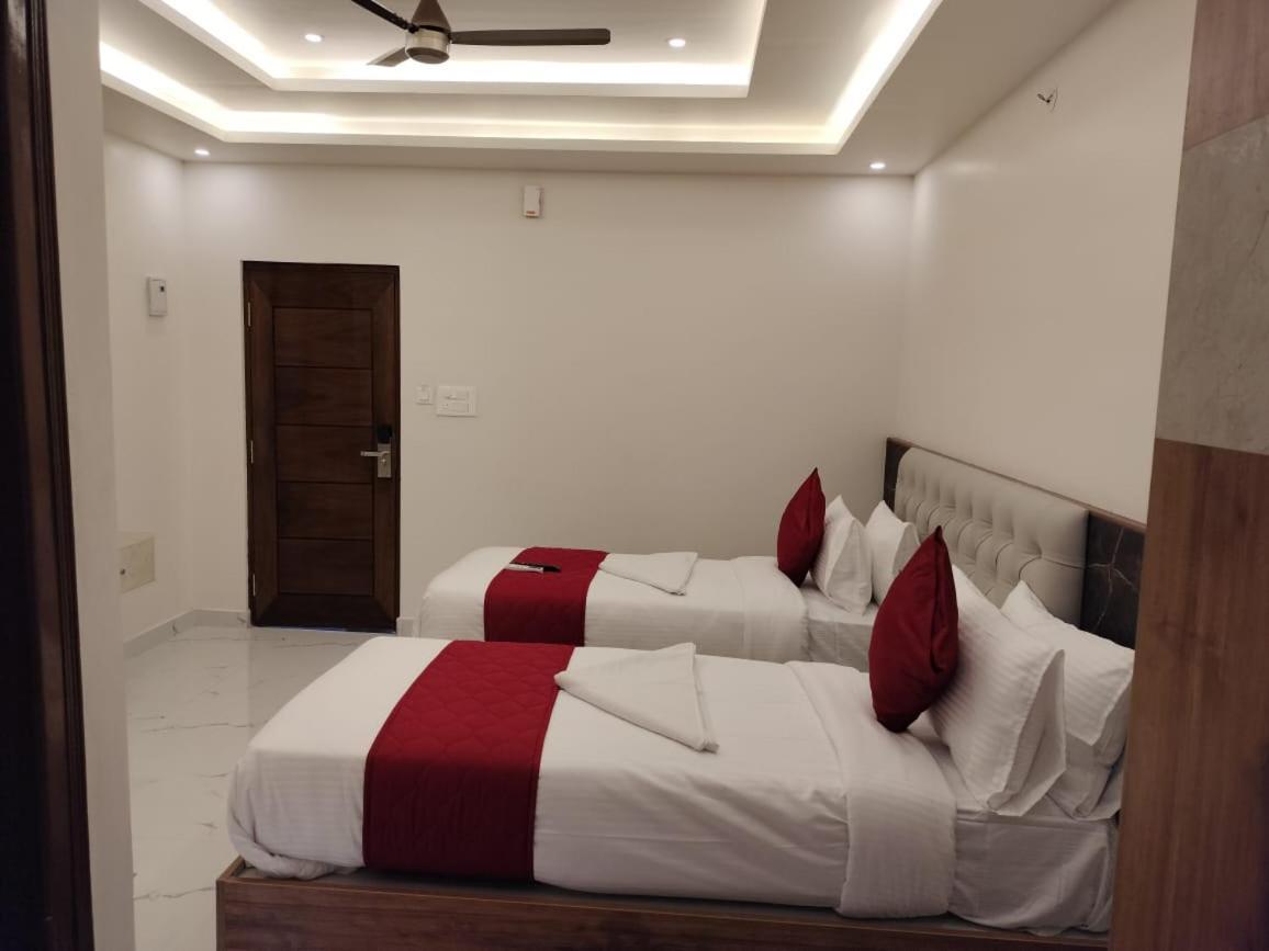 Mayuri Residency Hotel Attibele Экстерьер фото
