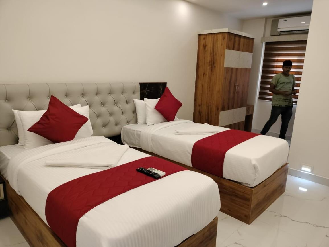 Mayuri Residency Hotel Attibele Экстерьер фото